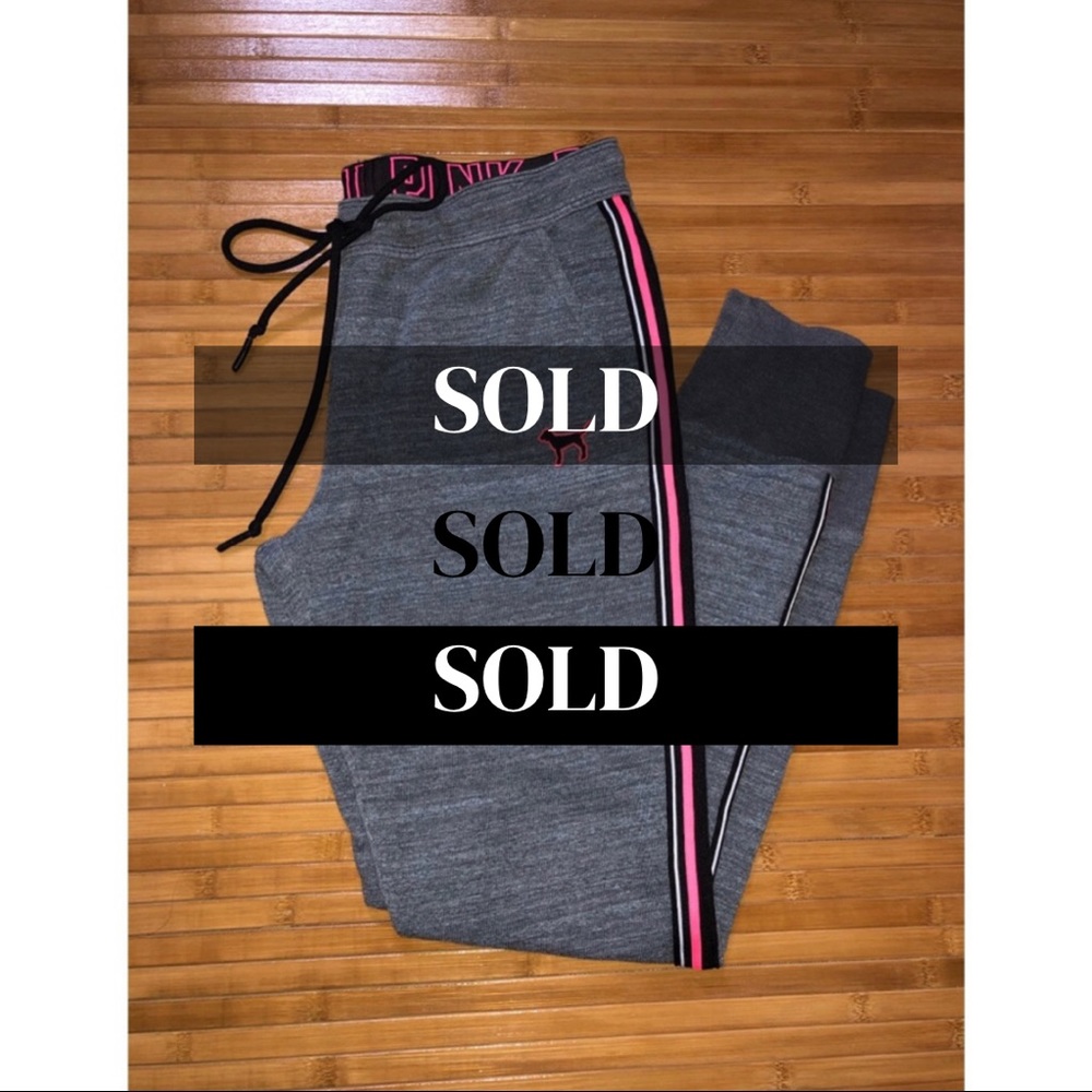 ⛔️SOLD⛔️Grey PINK VS Joggers